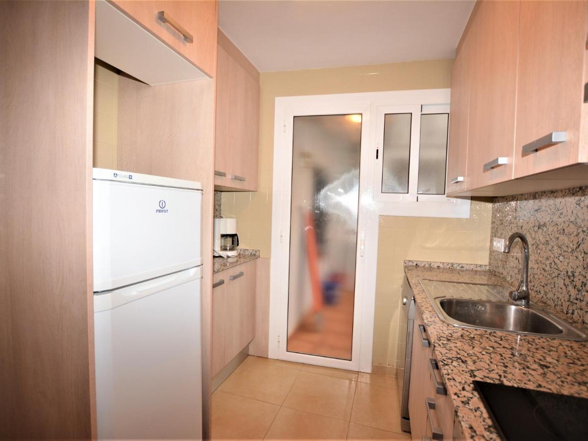 Service - Suissa 2 Calafell
